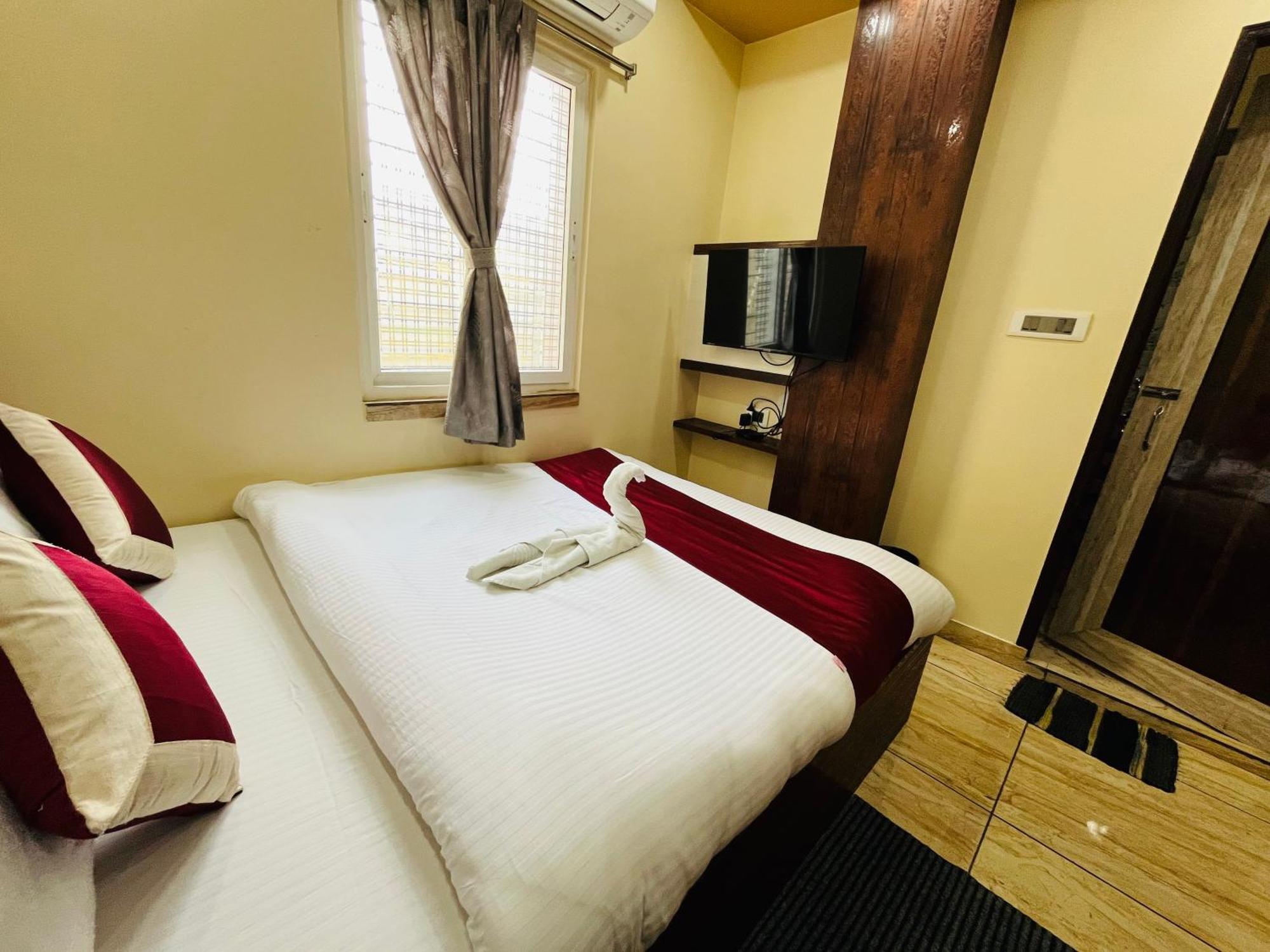 Hotel Kanan Inn Kalküta Dış mekan fotoğraf