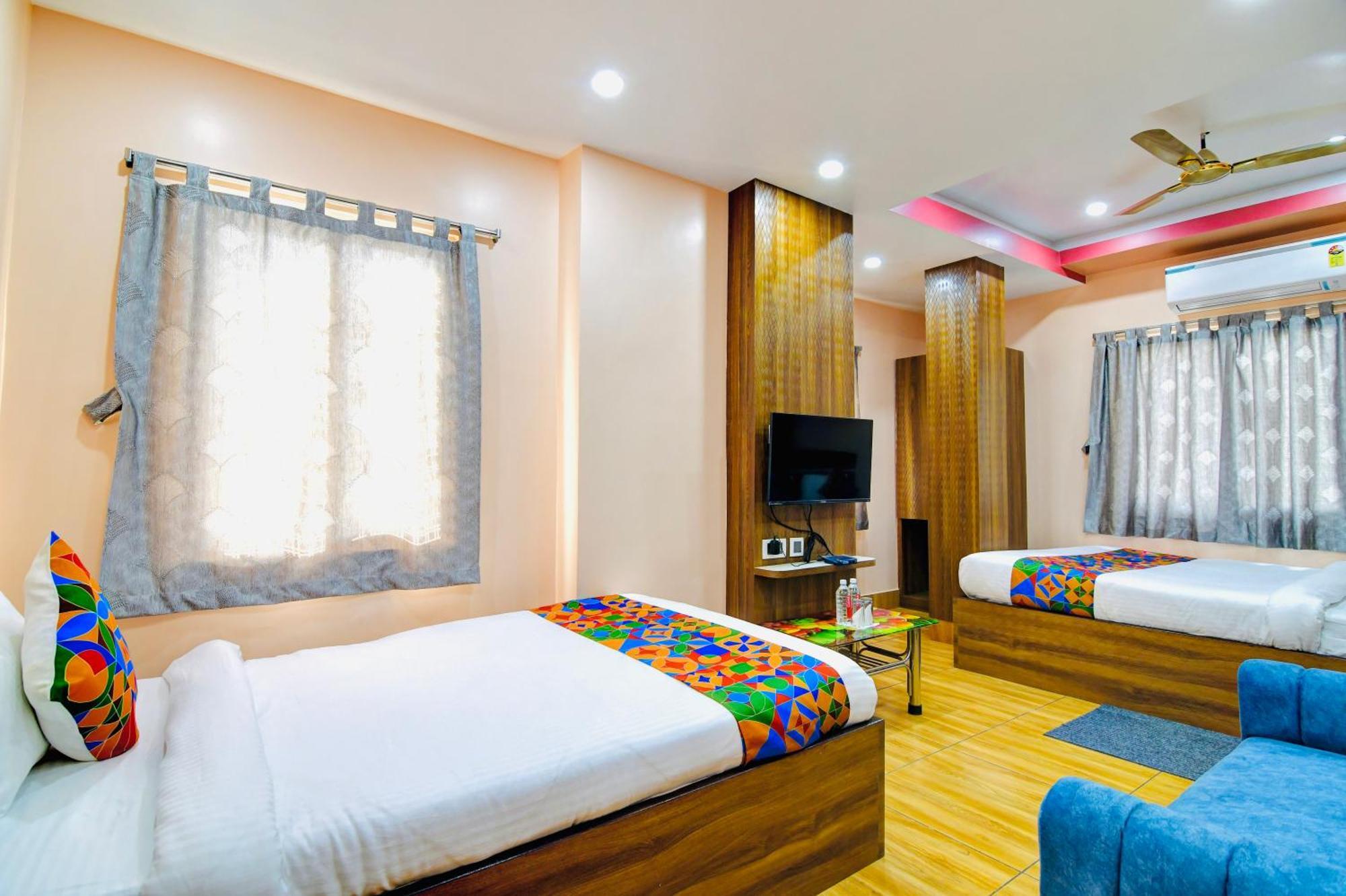 Hotel Kanan Inn Kalküta Dış mekan fotoğraf